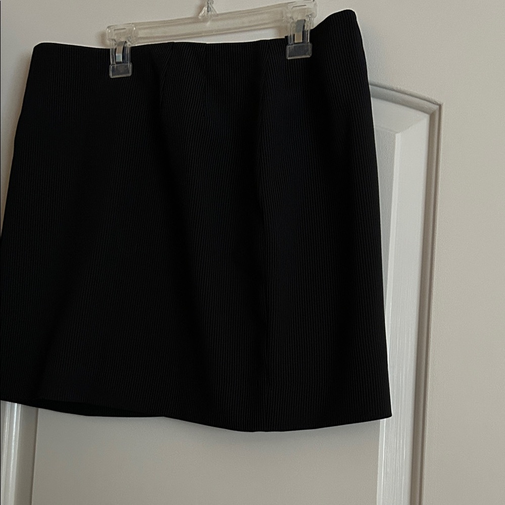 Elegant Black Mini Skirt for Women